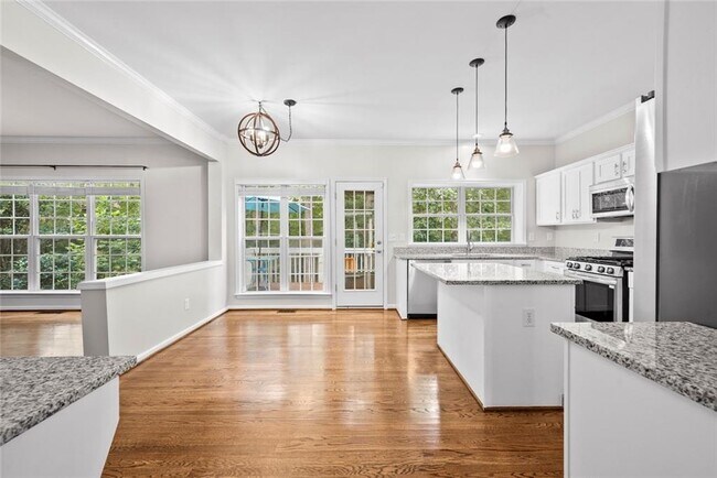 Building Photo - 2371 Traywick Chase