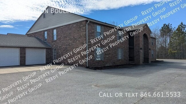 Building Photo - 39 Middleton Blvd