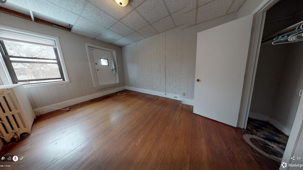 Building Photo - 105 Longwood Ave