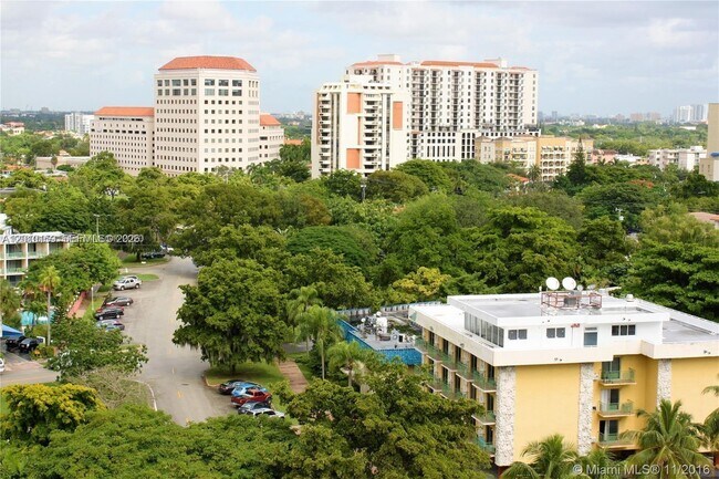 Building Photo - 1300 Ponce de Leon Blvd