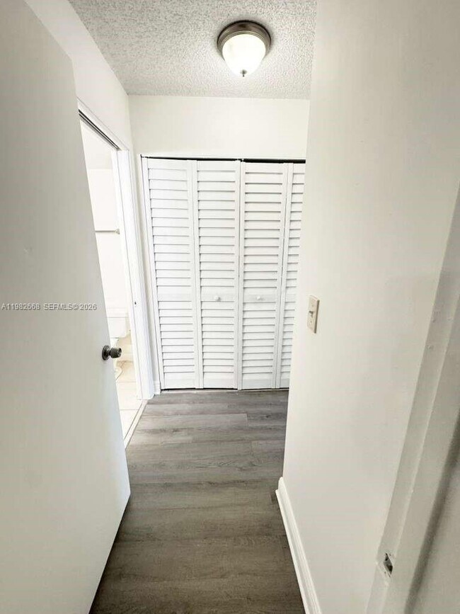 Building Photo - 1733 Village Blvd