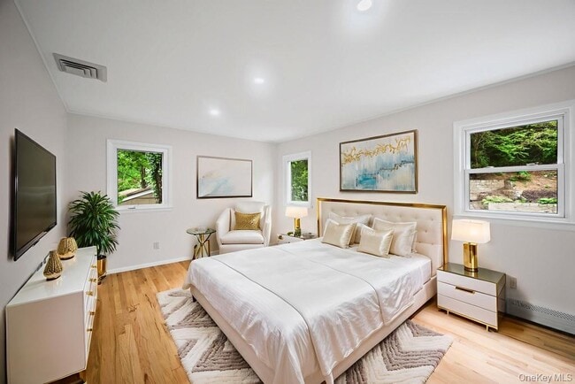 Building Photo - 26 Ravine Rd