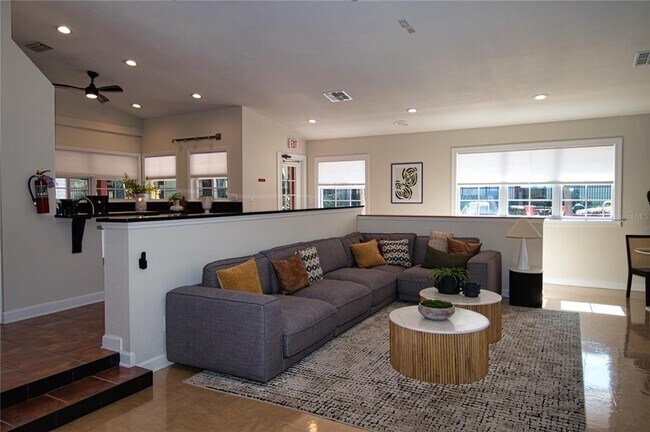 Building Photo - 1793 Hampton Ln