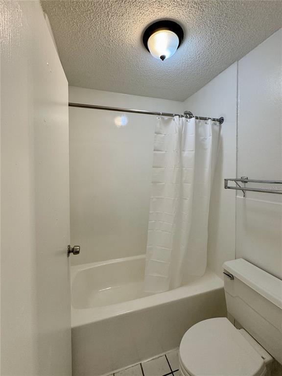 Building Photo - 7900 S Orange Blossom Trail
