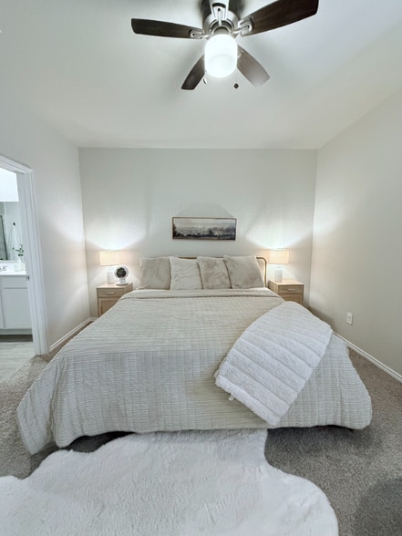 Building Photo - 518 Pleasanton Way