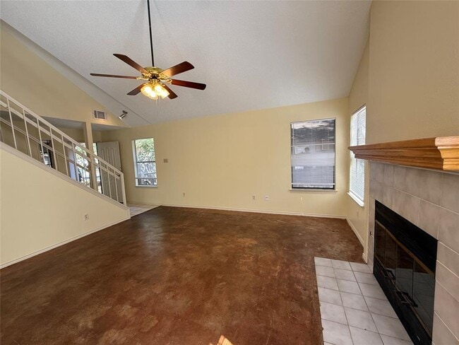 Building Photo - 12803 Humphrey Dr