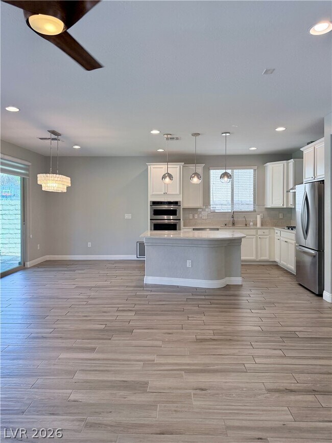 Building Photo - 67 Berneri Dr