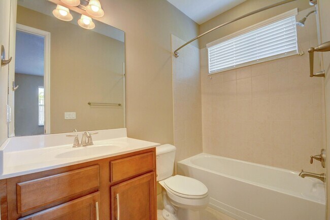 Building Photo - 2916 Payson Way