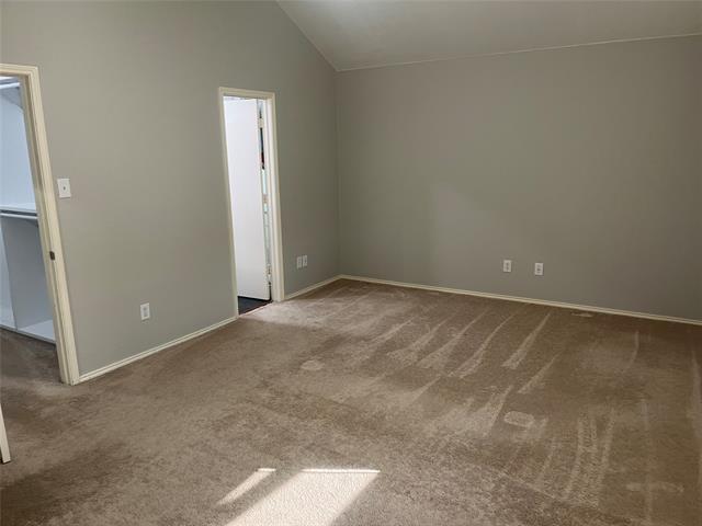 Building Photo - 430 Chinaberry Trail