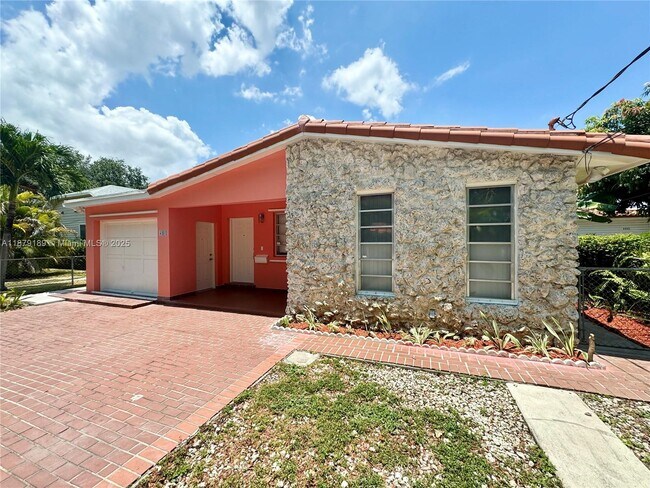 Primary Photo - 4101 SW 13th Terrace