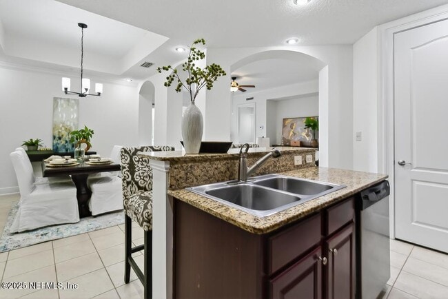 Building Photo - 4300 S Beach Pkwy