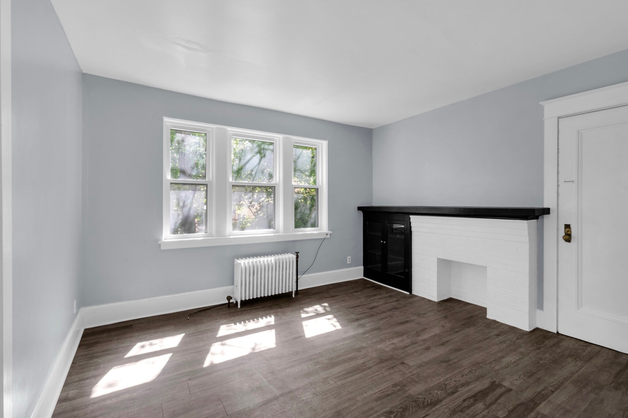 Building Photo - 2803 Main St