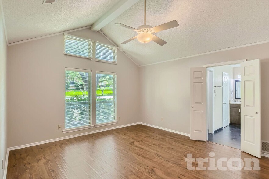 Building Photo - 4707 Vineyard Trail