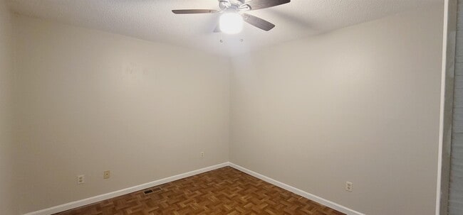 Building Photo - 1795 Falconcrest St