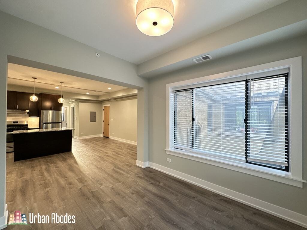 Building Photo - 1124 Maple Ave