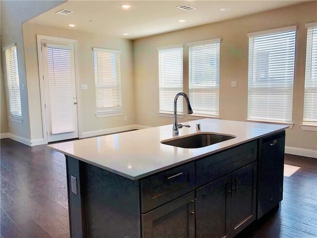 Building Photo - 4520 Titus Cir