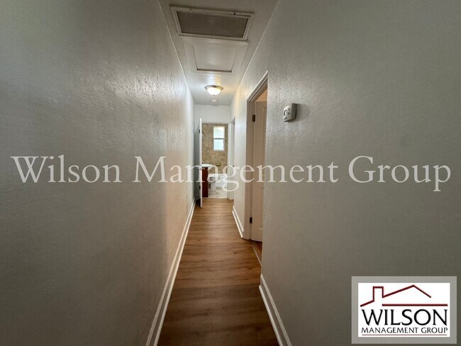 Building Photo - 5315 Davisson Ave