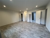 Building Photo - 1415 N Cherokee Ave