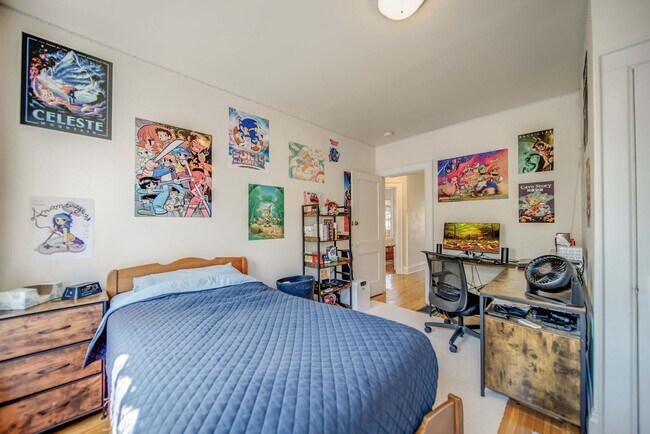 Building Photo - Charming 5-Bedroom Home with Exposed Brick and Modern Upgrades