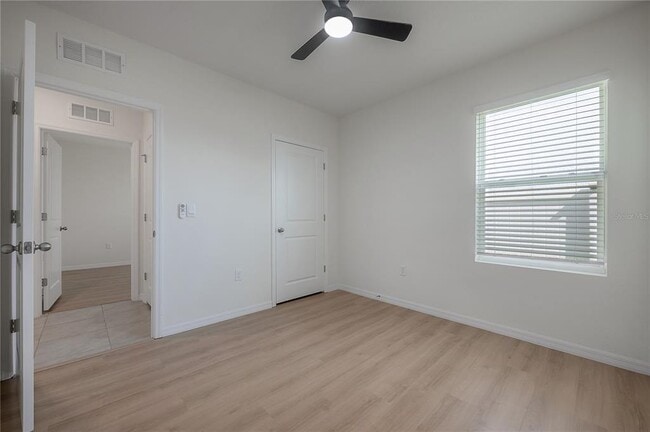 Building Photo - 17042 Oval Rum Dr