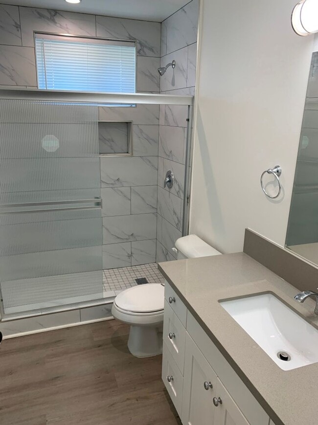 Building Photo - Upgraded 4+3.5 in Sylmar w/backyard + garage!