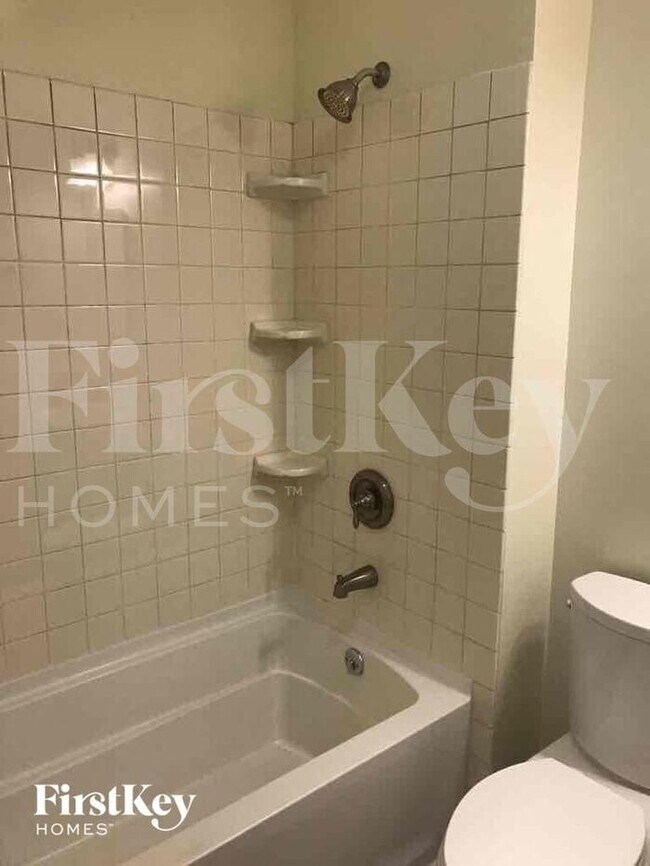 Building Photo - 105 Prince St