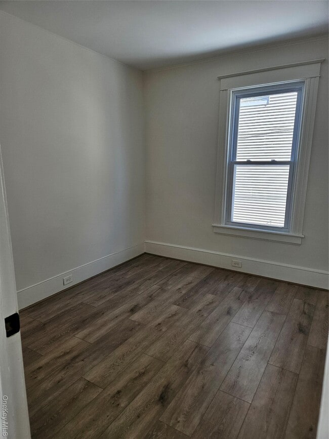 Building Photo - 10 Fox Terrace