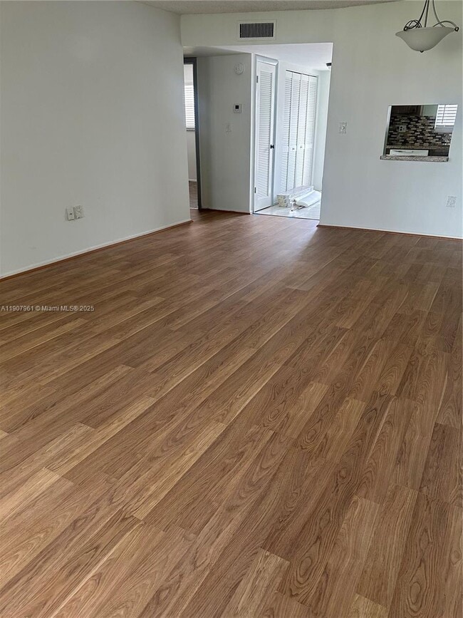 Primary Photo - 8110 Sunrise Lakes Blvd