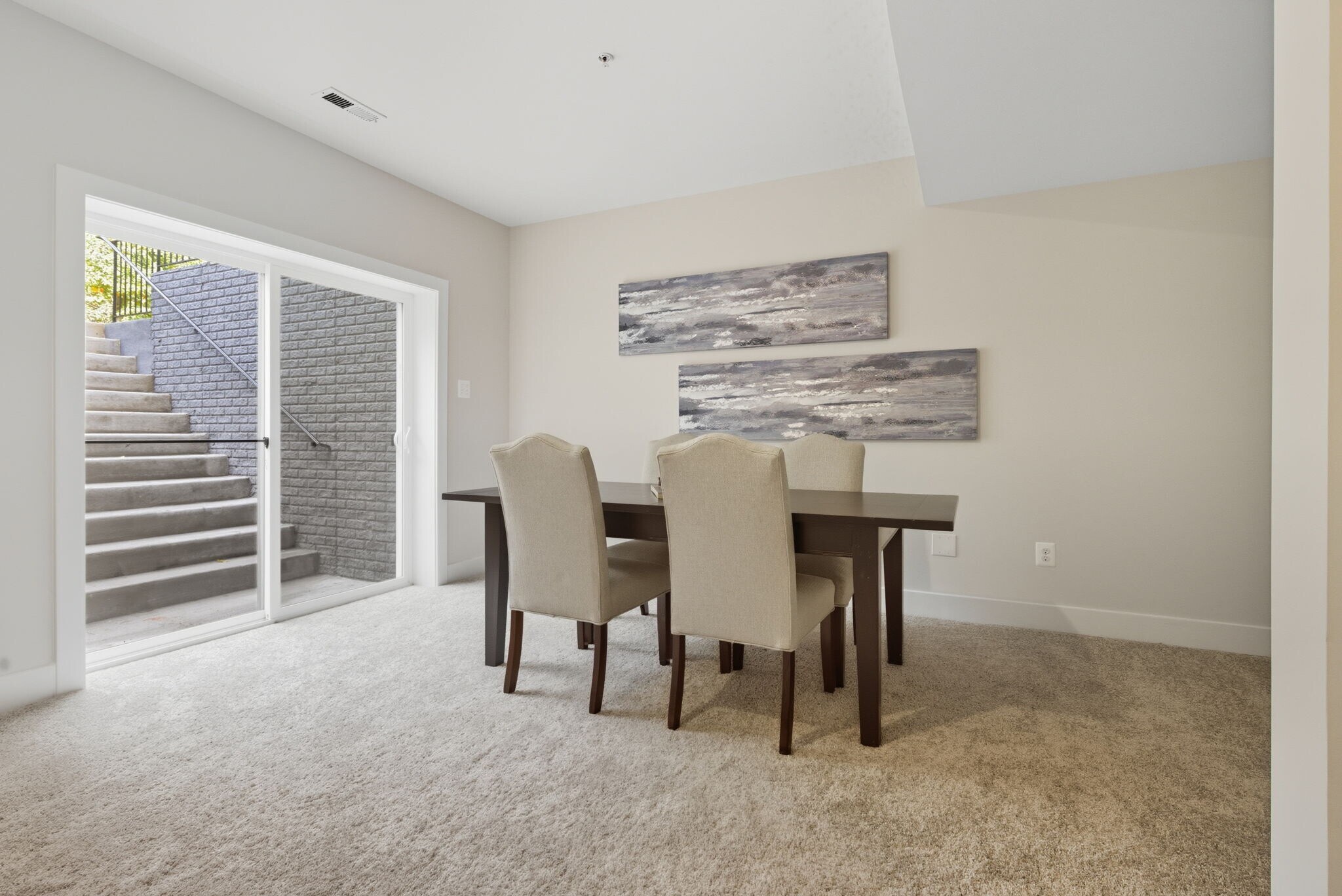 Building Photo - 328 Ridge Rd