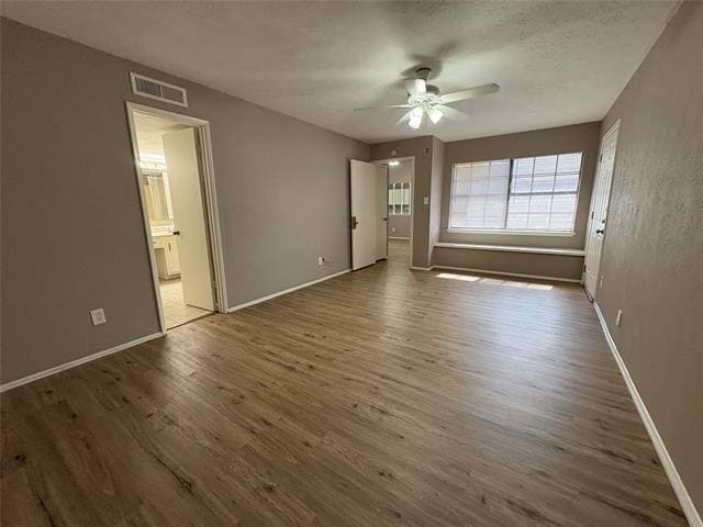 Building Photo - 455 Everest Ct