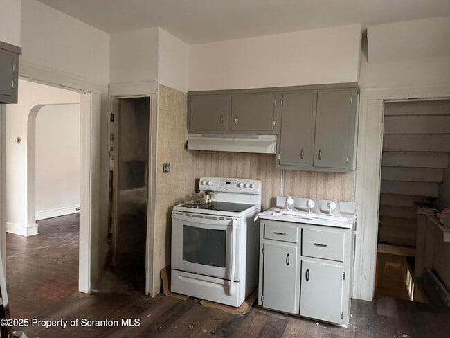 Building Photo - 1018 Madison Ave