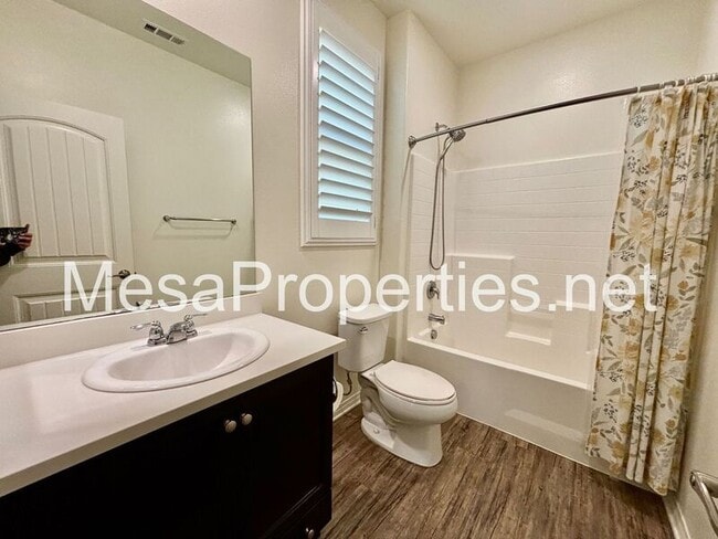 Building Photo - 15595 Sesame Seed Ave