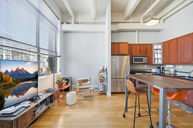 Building Photo - 300 Communipaw Ave