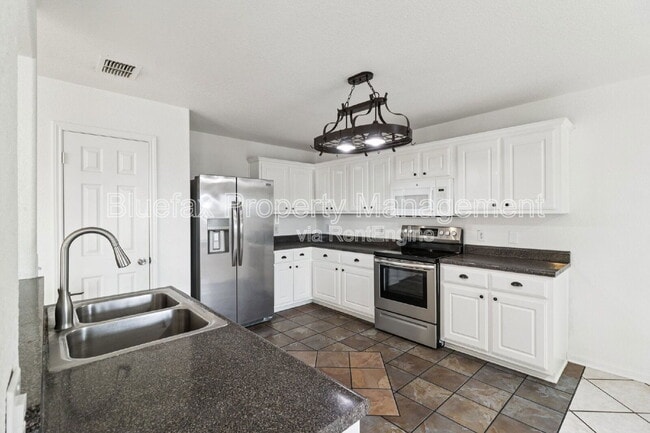 Building Photo - 5842 Blonde Canyon