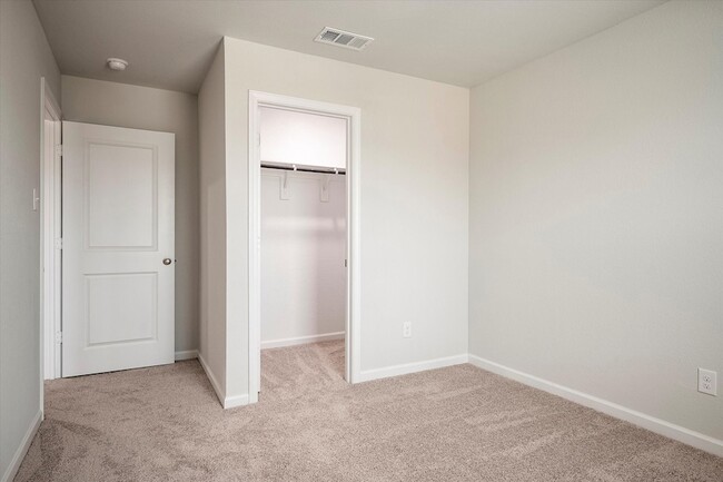 Building Photo - 7352 Tin Star Dr