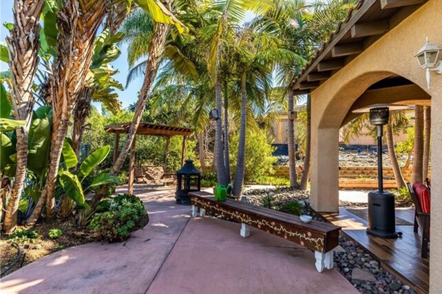 Building Photo - 6342 Paseo Descanso