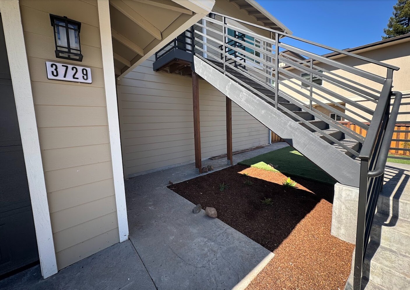 Building Photo - 3729 Cannes Pl