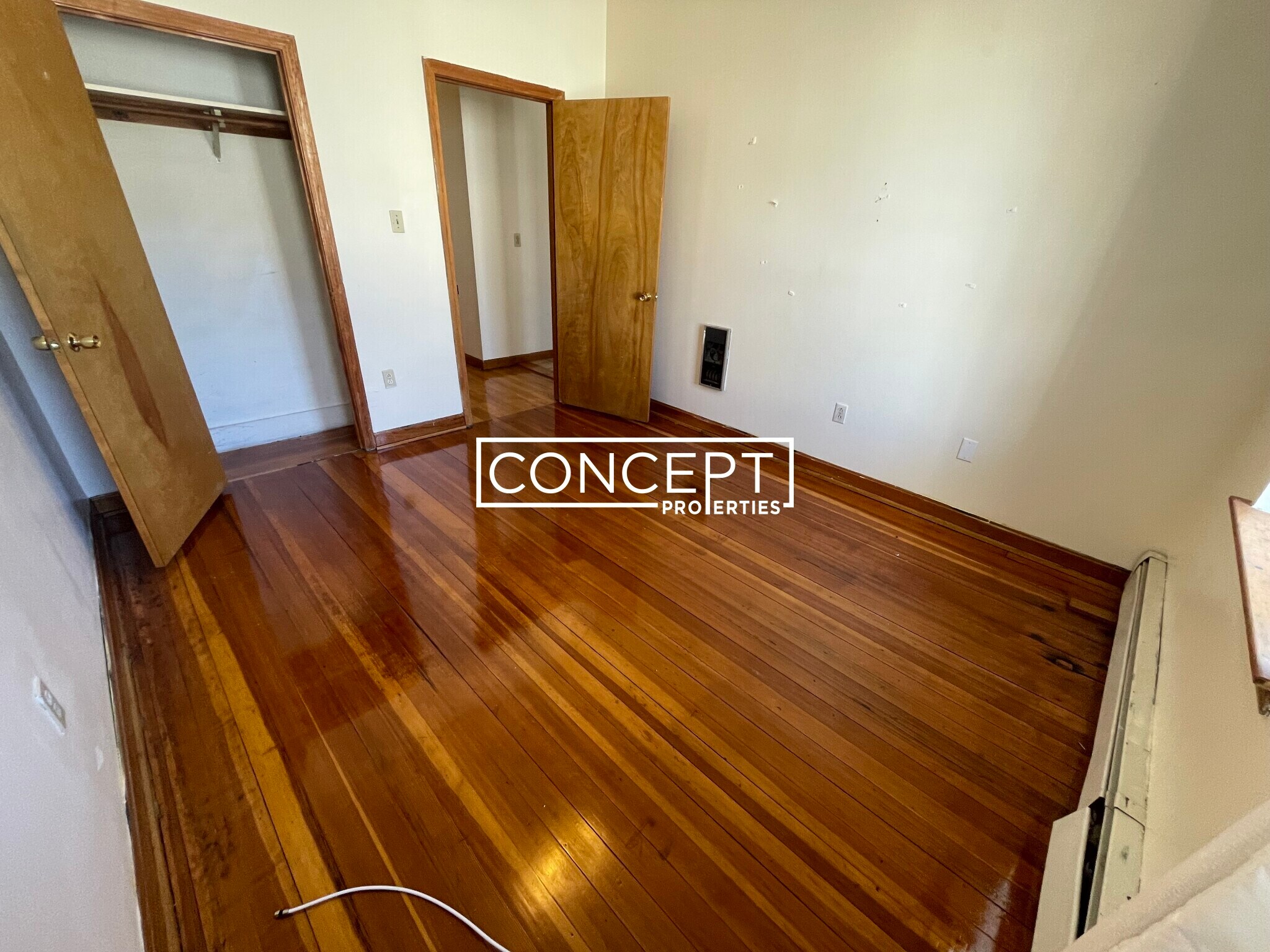 Building Photo - 369A Centre St