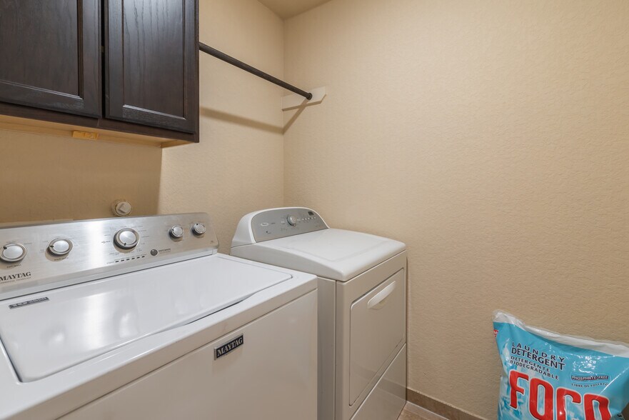 Building Photo - 6422 Marcel Way
