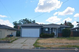Building Photo - Beautifully Remodeled Antioch Delta Fair A...