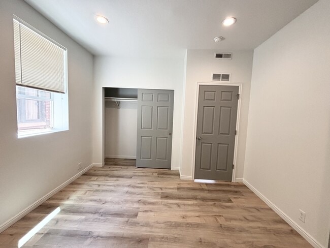 Building Photo - 1090 S 1100 E