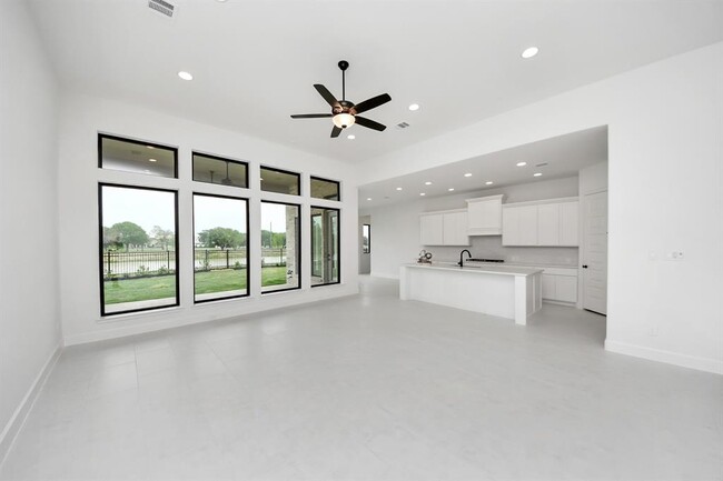 Building Photo - 8706 Incandesce Rise Dr