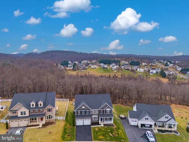 Building Photo - 13605 Otono Dr