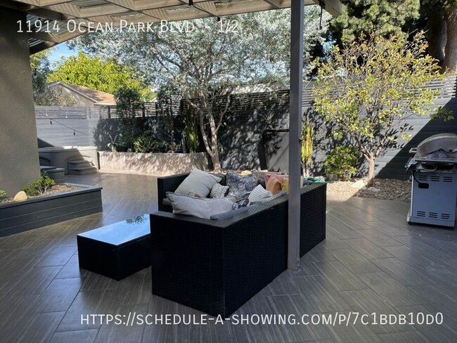 Building Photo - Beautiful Zen inspired newly remodeled 1 B...