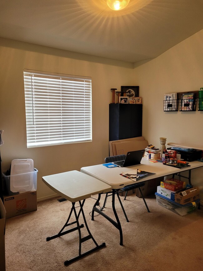 Building Photo - 97 Misty Creek Dr