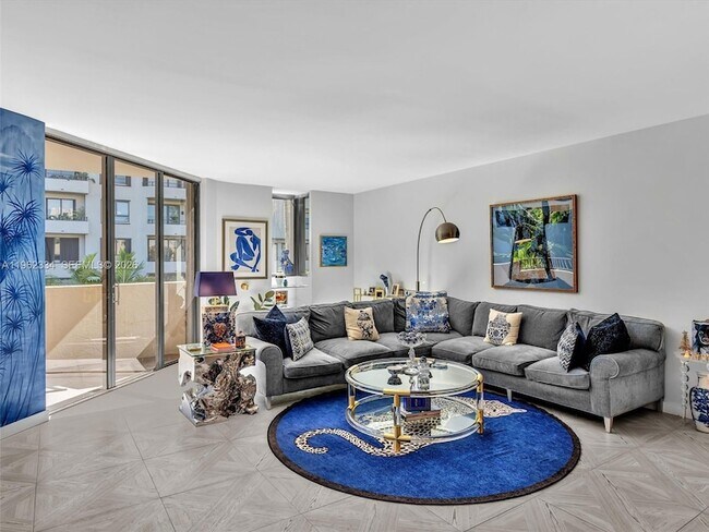 Building Photo - 101 Crandon Blvd