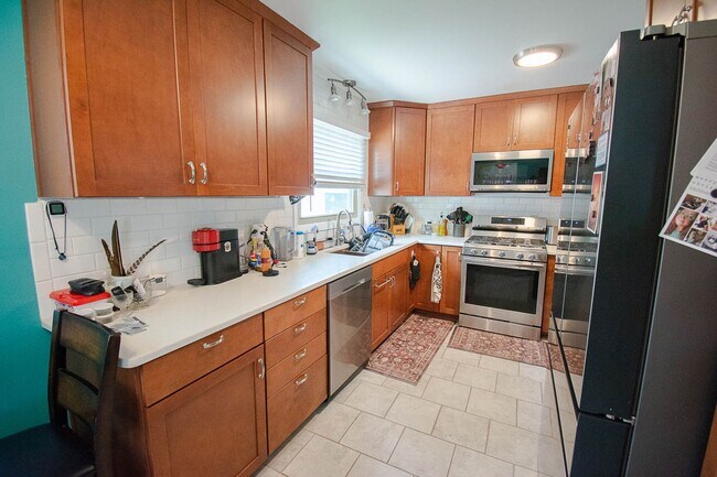Building Photo - 1308 40th St NW