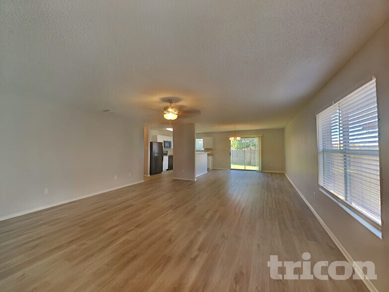 Building Photo - 3352 Tobago Rd