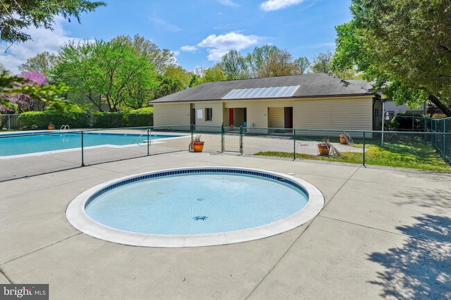Building Photo - 1059 Cedar Ridge Ct