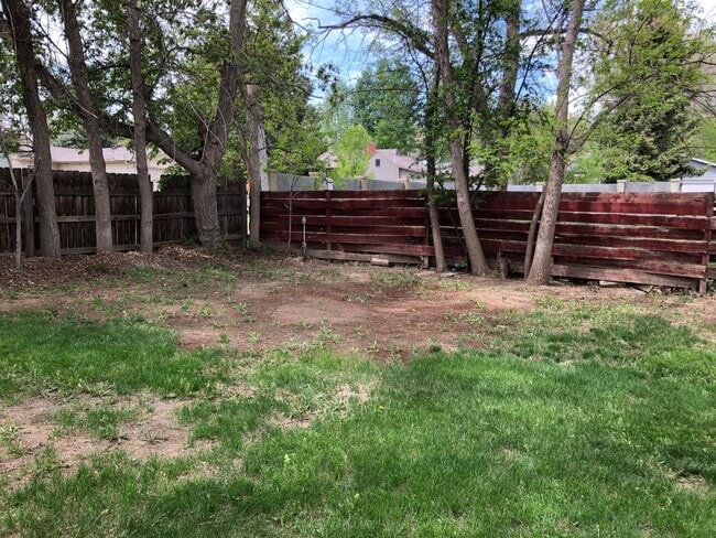 Building Photo - 2614 Silver Blvd